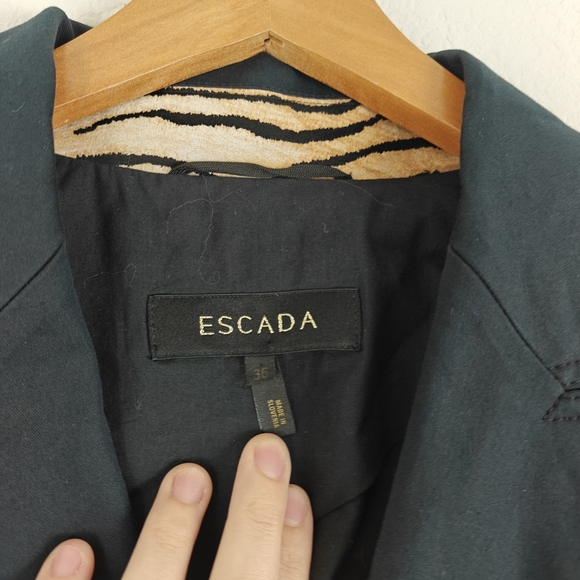 Escada Blazer Women's 36 Small Cotton Stretch Animal Print Cuffs 2 Button Jacket - Picture 6 of 15